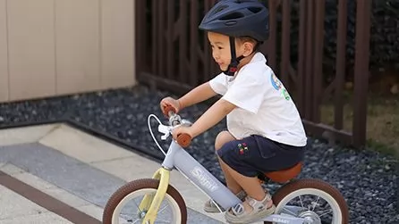 What to do if your child refuses to wear a helmet.