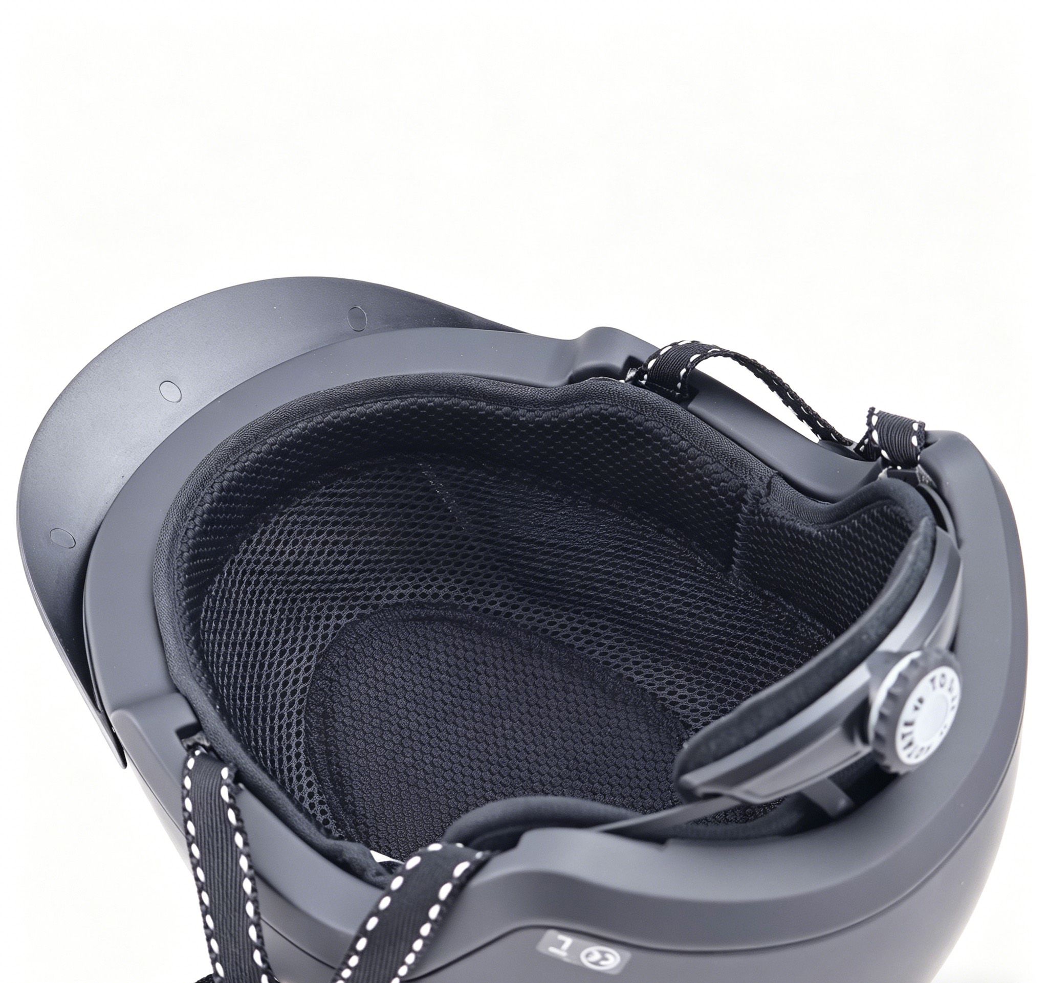 Lightweight Equestrian Helmet with ASTM Certified Protection